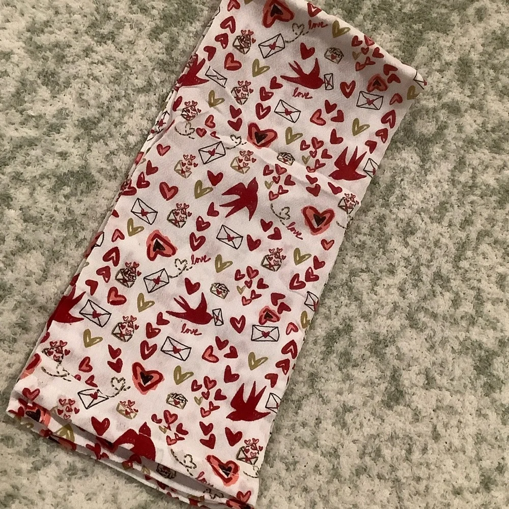 Sur La Table Valentine's Day Heart Print Towel NWT 20x30” Cotton
